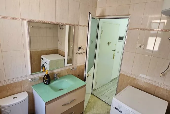 Shtepi me qera Apartament ne Tirane, 1+1, Mobilimi E mobiluar, Pagesa 600  Euro.