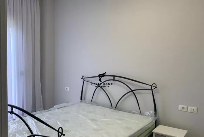 Shtepi me qera Apartament ne Tirane, 2+1, Mobilimi E mobiluar, Pagesa 600  Euro.