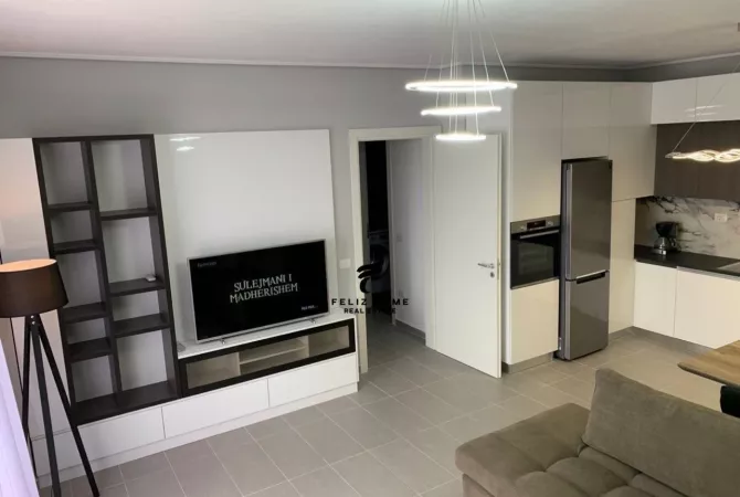 Shtepi me qera 2+1 ne Tirane - 600 Euro