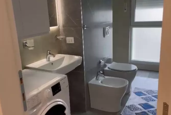 Shtepi me qera 2+1 ne Tirane - 900 Euro
