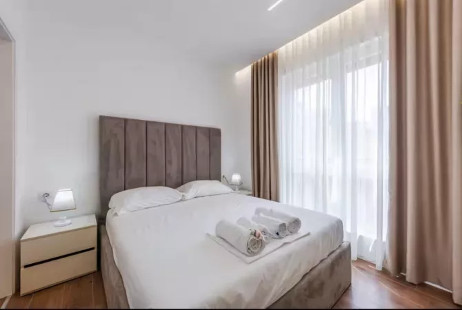 Shtepi me qera Apartament ne Tirane, 1+1, Mobilimi E mobiluar, Pagesa 700  Euro.