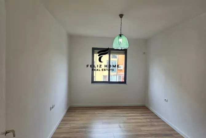 Shtepi ne shitje 2+1 ne Tirane - 165,000 Euro