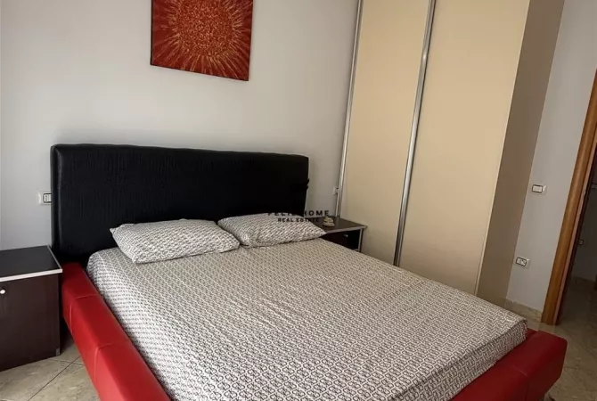 Shtepi me qera 2+1 ne Tirane - 65,000 Leke