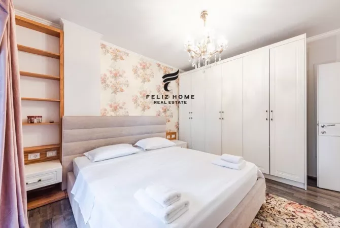 Shtepi me qera Apartament ne Tirane, 2+1, Mobilimi E mobiluar, Pagesa 900  Euro.