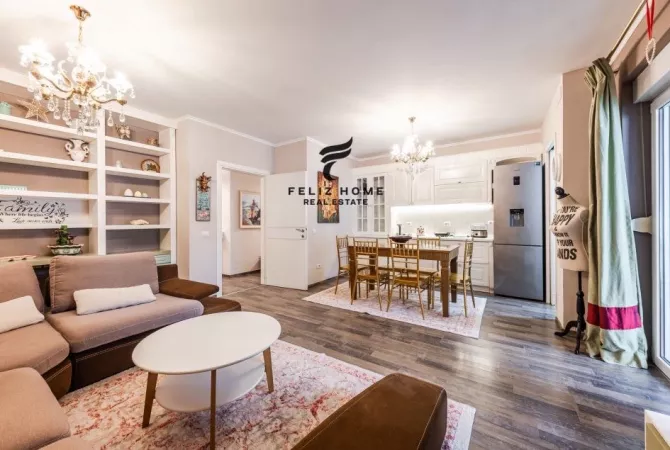 Shtepi me qera 2+1 ne Tirane - 900 Euro