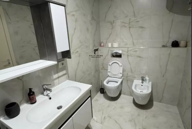 Shtepi me qera Apartament ne Tirane, 2+1, Mobilimi E mobiluar, Pagesa 750  Euro.