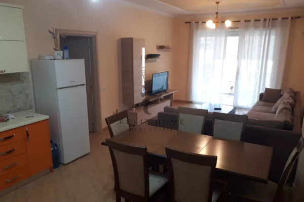 Casa in affitto 2+1 a Tirana - 80,000 Leke