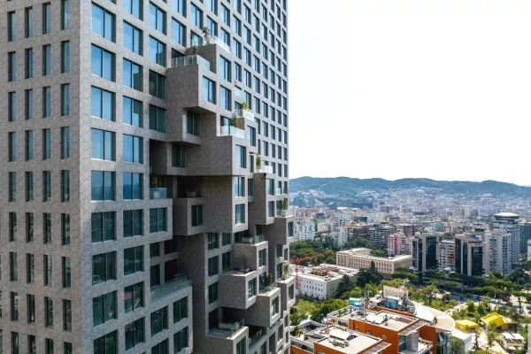 Ambient biznesi me qera 3+1 ne Tirane - 46,000 Euro