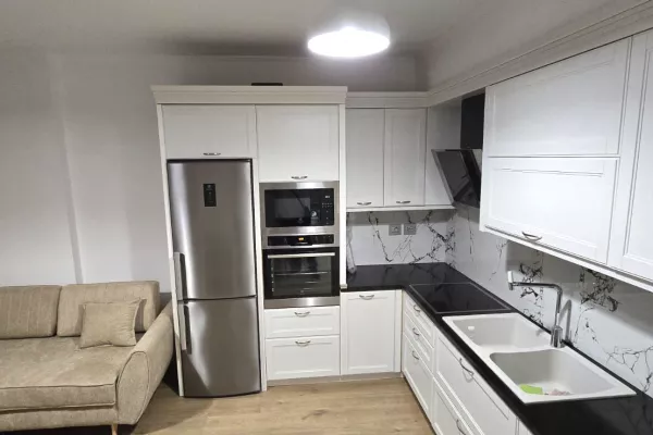 Casa in affitto 1+1 a Tirana - 75,000 Leke