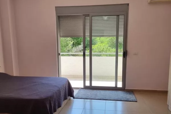 Casa in affitto 3+1 a Tirana - 1,000 Euro