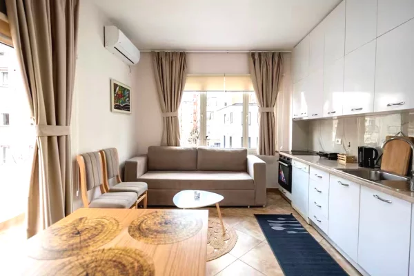 Shtepi me qera 2+1 ne Tirane - 600 Euro
