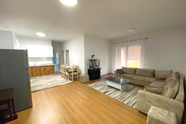 Casa in affitto 3+1 a Tirana - 650 Euro