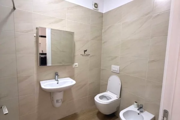 Casa in affitto 1+1 a Tirana - 450 Euro