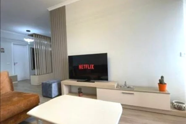 Casa in affitto 2+1 a Tirana - 1,200 Euro