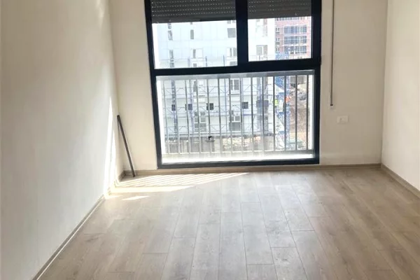 Business Property for Rent 3+1 in Tirana - 800 Euro