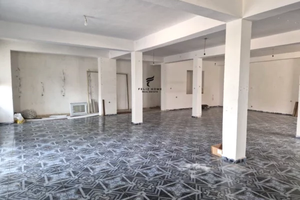 Business Property for Rent 2+1 in Tirana - 45,000 Leke