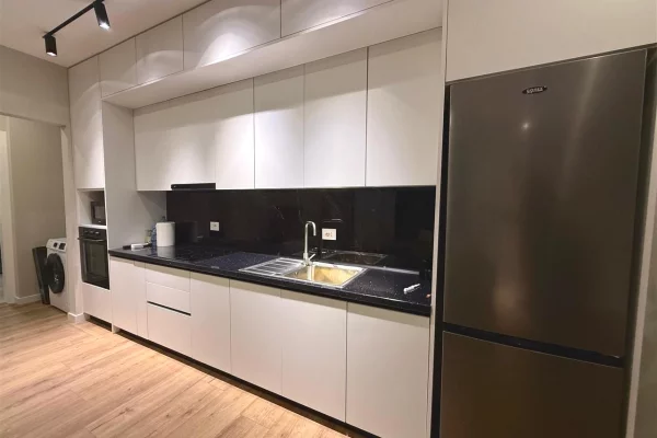 Shtepi me qera 1+1 ne Tirane - 600 Euro