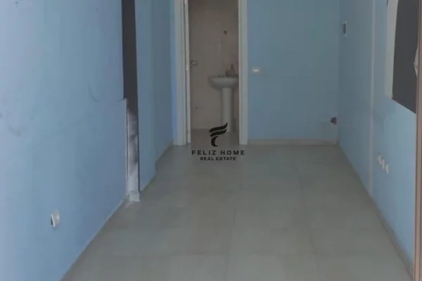 Business Property for Rent 1+1 in Tirana - 420 Euro