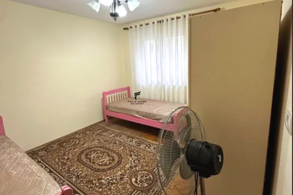 Shtepi me qera 3+1 ne Tirane - 55,000 Leke