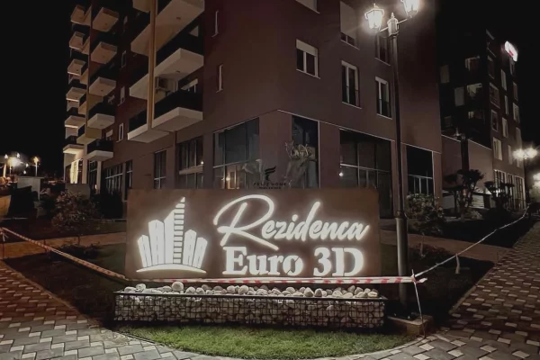 Shtepi ne shitje Apartament ne Tirane, 2+1, Mobilimi E mobiluar, Pagesa 200,000  Euro.