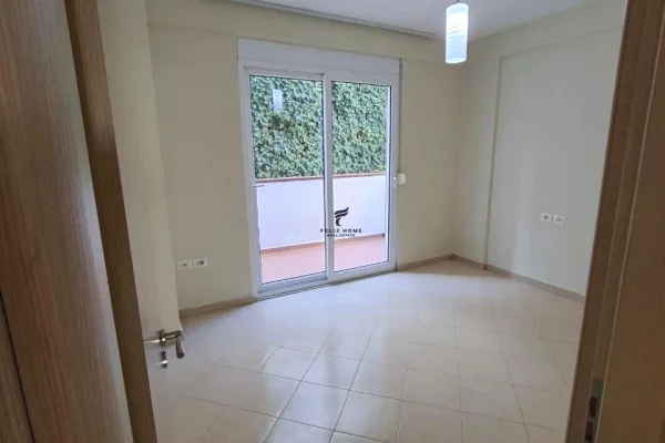 Shtepi ne shitje 3+1 ne Tirane - 280,000 Euro