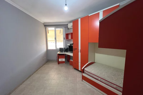 Shtepi ne shitje 2+1 ne Tirane - 108,000 Euro