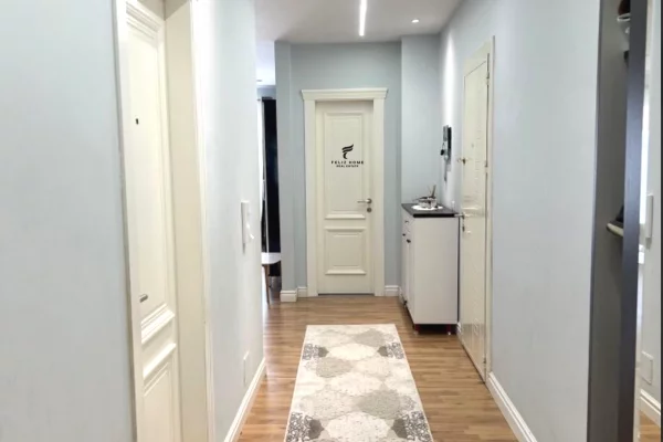 Shtepi me qera Apartament ne Tirane, 2+1, Mobilimi E mobiluar, Pagesa 55,000  Leke.