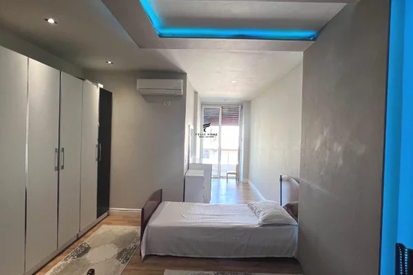 Shtepi me qera 2+1 ne Tirane - 55,000 Leke