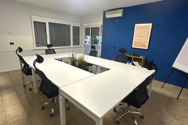 Business Property for Rent 3+1 in Tirana - 150,000 Euro