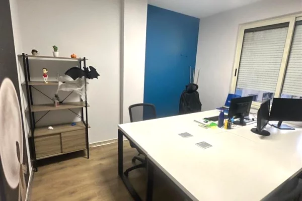 Business Property for Rent 3+1 in Tirana - 250,000 Euro