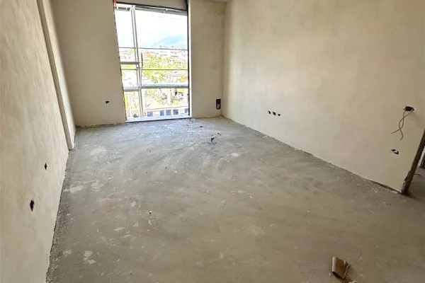 Shtepi ne shitje 1+1 ne Tirane - 73,000 Euro
