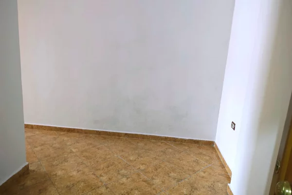 Business Property for Rent 3+1 in Tirana - 1,800 Euro