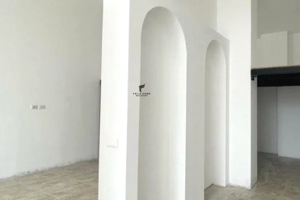 Ambient biznesi ne shitje 1+1 ne Tirane - 270,000 Euro