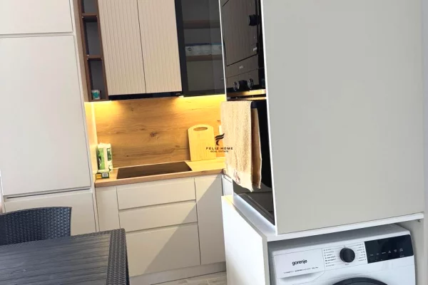 Shtepi me qera Apartament ne Kavaje, 1+1, Mobilimi E mobiluar, Pagesa 500  Euro.