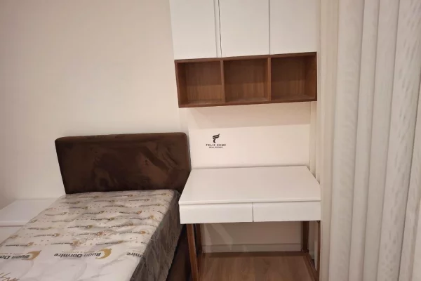 Shtepi me qera Apartament ne Tirane, 3+1, Mobilimi E mobiluar, Pagesa 1,100  Euro.