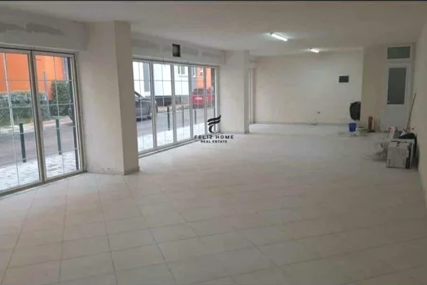 Ambient biznesi ne shitje 1+1 ne Tirane - 207,000 Euro