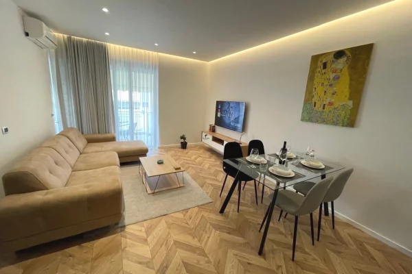 Shtepi me qera 1+1 ne Tirane - 800 Euro