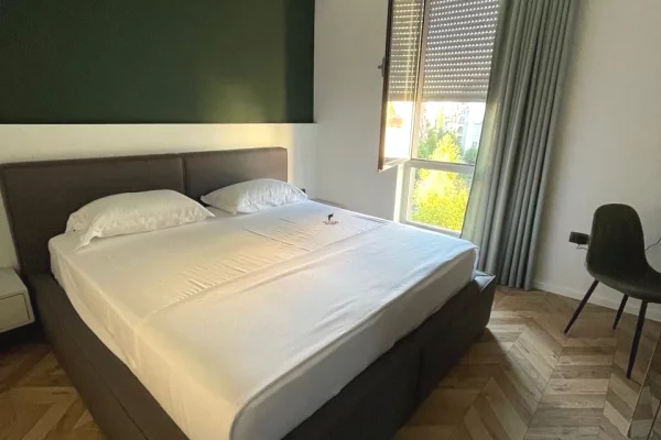 Shtepi me qera Apartament ne Tirane, 1+1, Mobilimi E mobiluar, Pagesa 800  Euro.