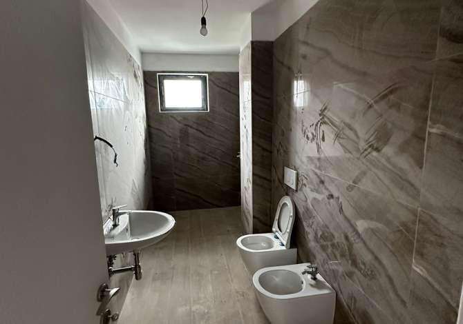 Shtepi me qera 1+1 ne Tirane - 350 Euro