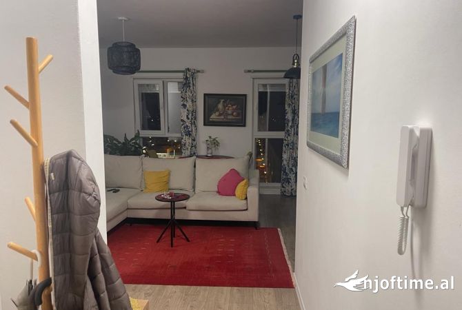 Shtepi me qera 2+1 ne Tirane - 450 Euro