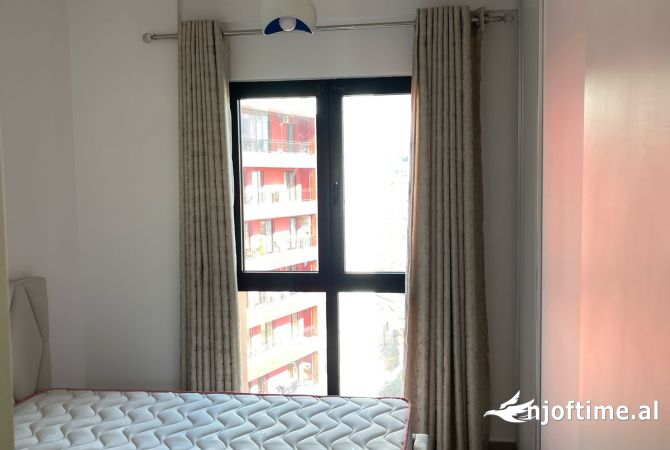 Shtepi me qera 2+1 ne Tirane - 800 Euro