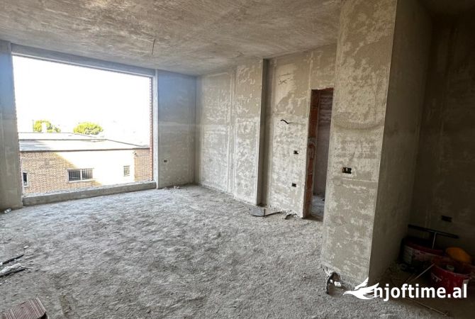 Shtepi ne shitje 1+1 ne Tirane - 105,000 Euro