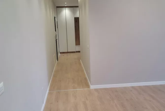 Shtepi me qera Apartament ne Tirane, 2+1, Mobilimi Bosh, pa mobiluar, Pagesa 1,500  Euro.
