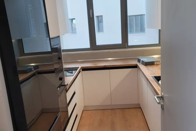 Shtepi me qera Apartament ne Tirane, 2+1, Mobilimi Bosh, pa mobiluar, Pagesa 1,500  Euro.