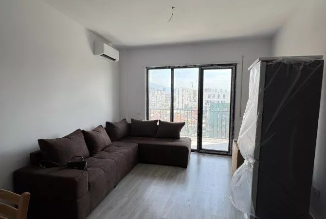 Shtepi me qera 2+1 ne Tirane - 500 Euro