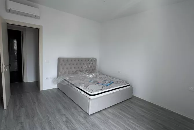 Shtepi me qera Apartament ne Tirane, 2+1, Mobilimi E mobiluar, Pagesa 500  Euro.