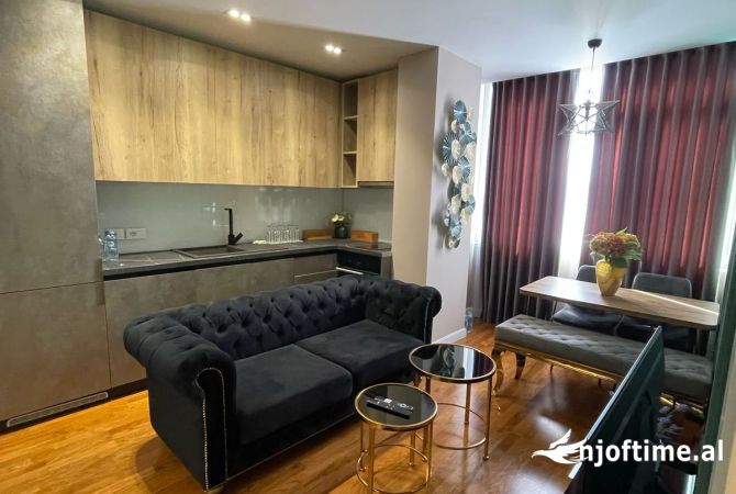 Shtepi me qera 1+1 ne Tirane - 700 Euro