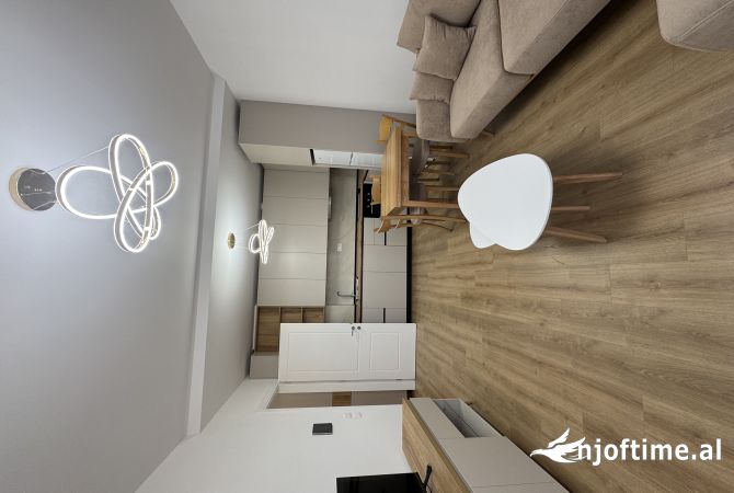 Shtepi me qera 1+1 ne Tirane - 1,000 Euro