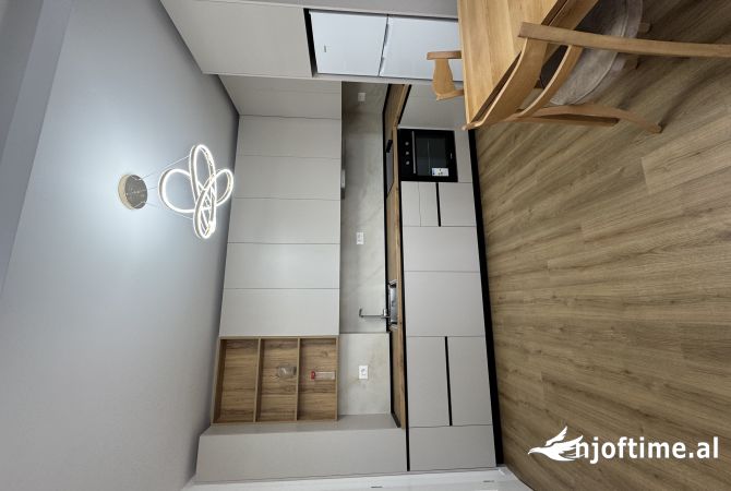 Shtepi me qera 1+1 ne Tirane - 1,000 Euro