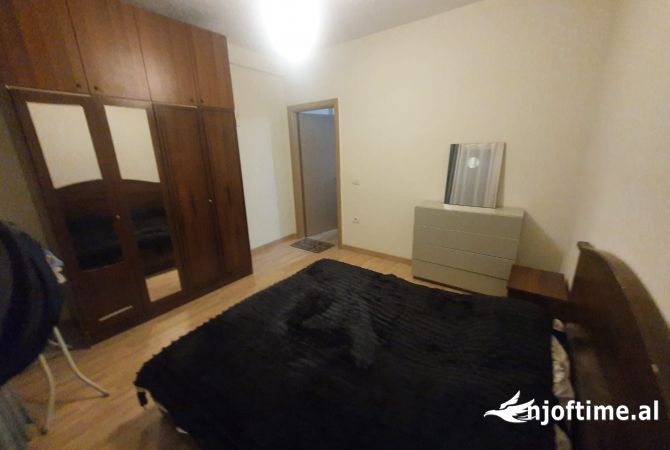 Shtepi me qera 1+1 ne Tirane - 400 Euro